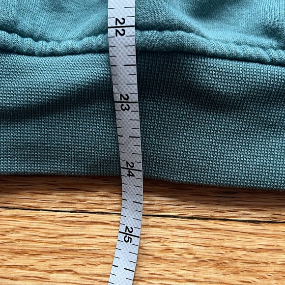 Vintage Grandma Style Rabbit Crewneck / Medium / 90s - Picture 5 of 6